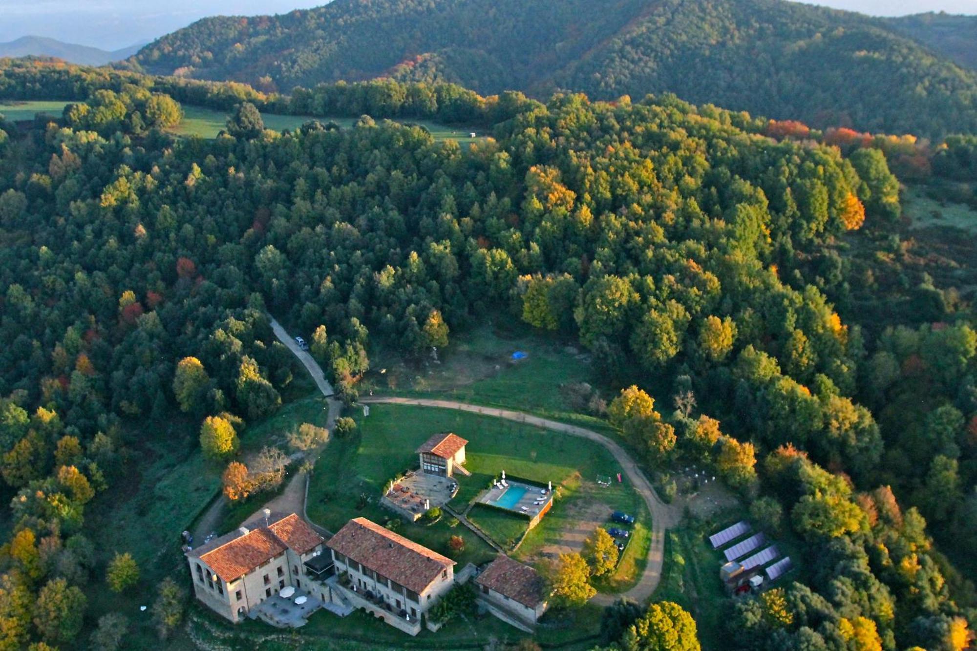 Hotel Restaurante El Ventos Sant Felíu de Pallarols المظهر الخارجي الصورة