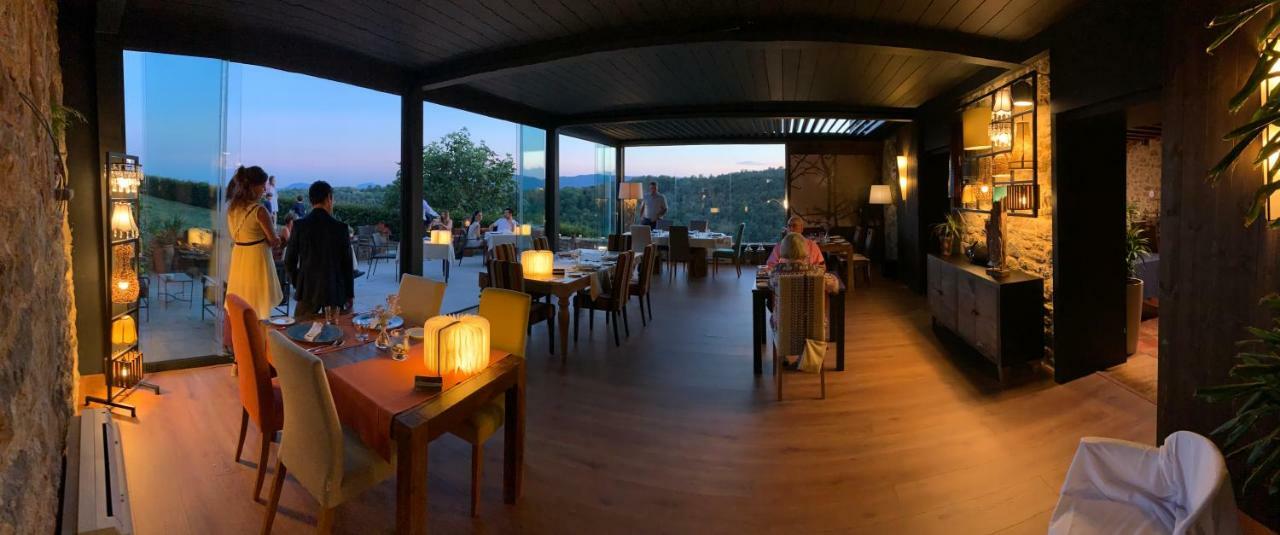 Hotel Restaurante El Ventos Sant Felíu de Pallarols المظهر الخارجي الصورة
