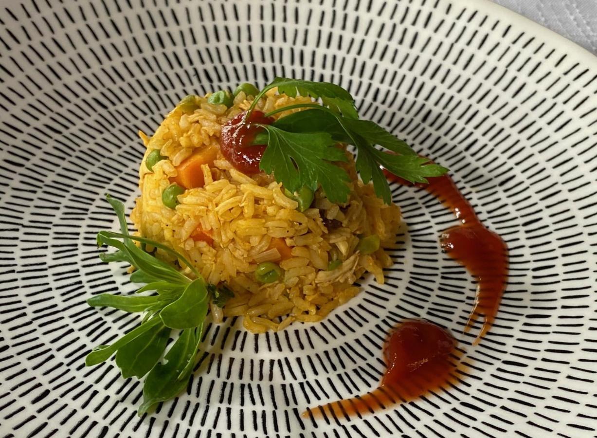 Hotel Restaurante El Ventos Sant Felíu de Pallarols المظهر الخارجي الصورة