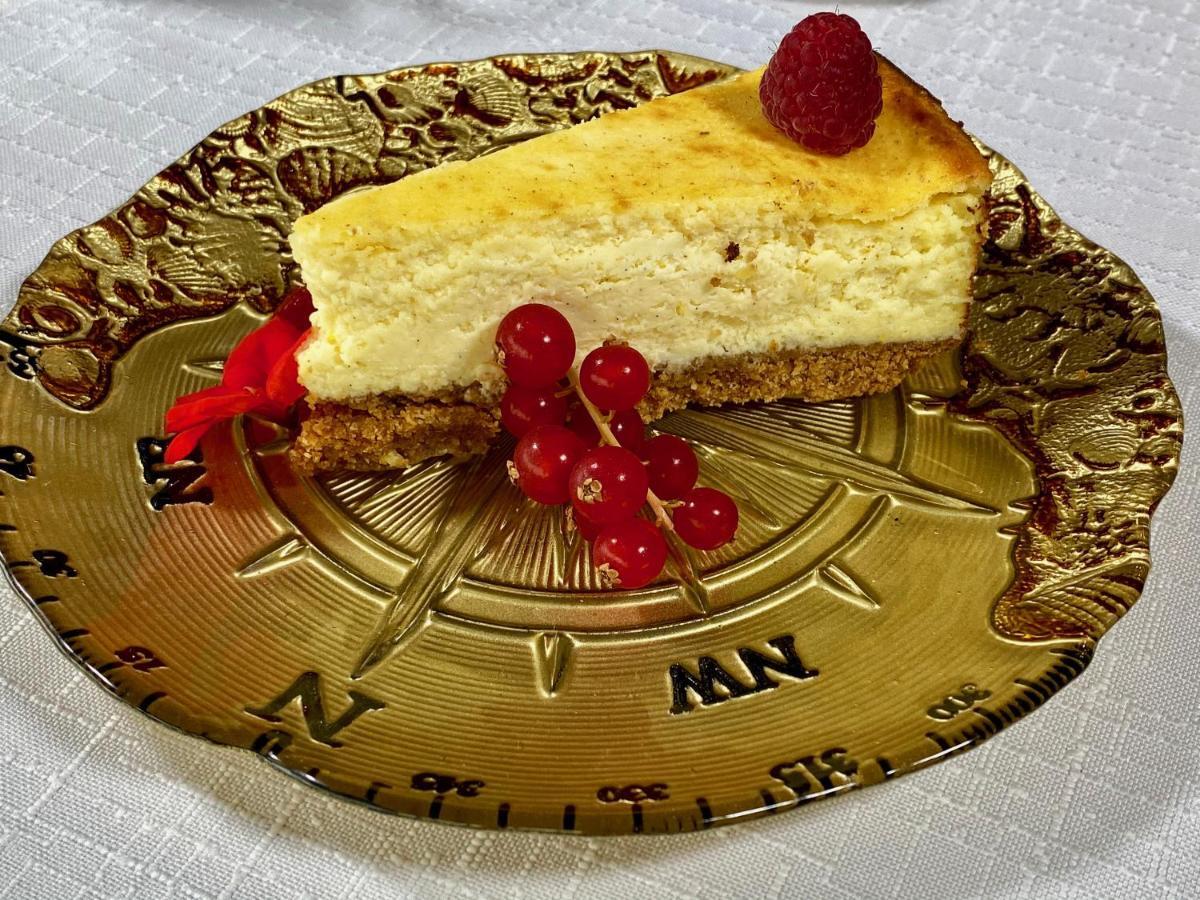 Hotel Restaurante El Ventos Sant Felíu de Pallarols المظهر الخارجي الصورة